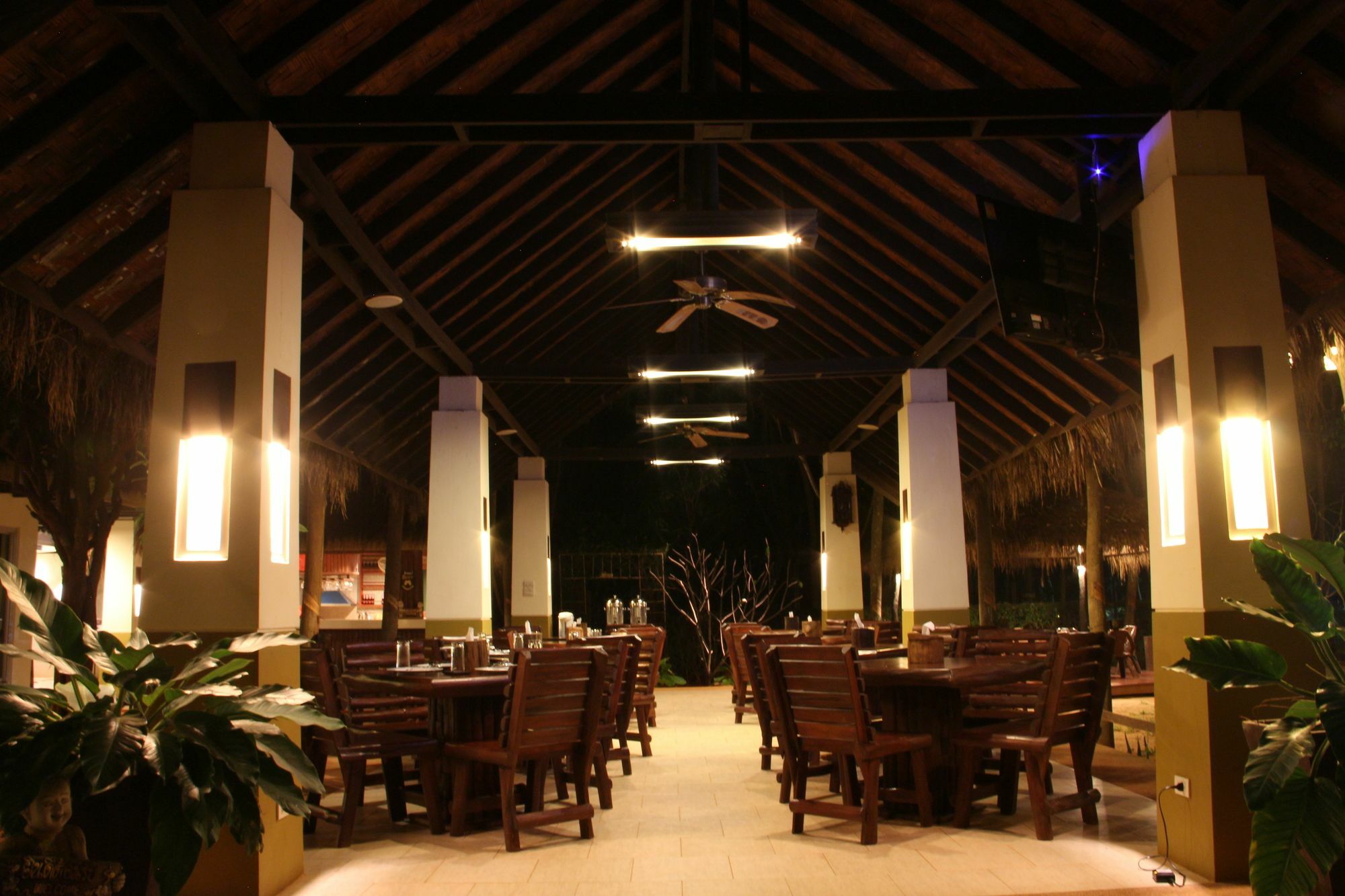 Singha Rubber Tree Hotel ไทรโยค ภายนอก รูปภาพ