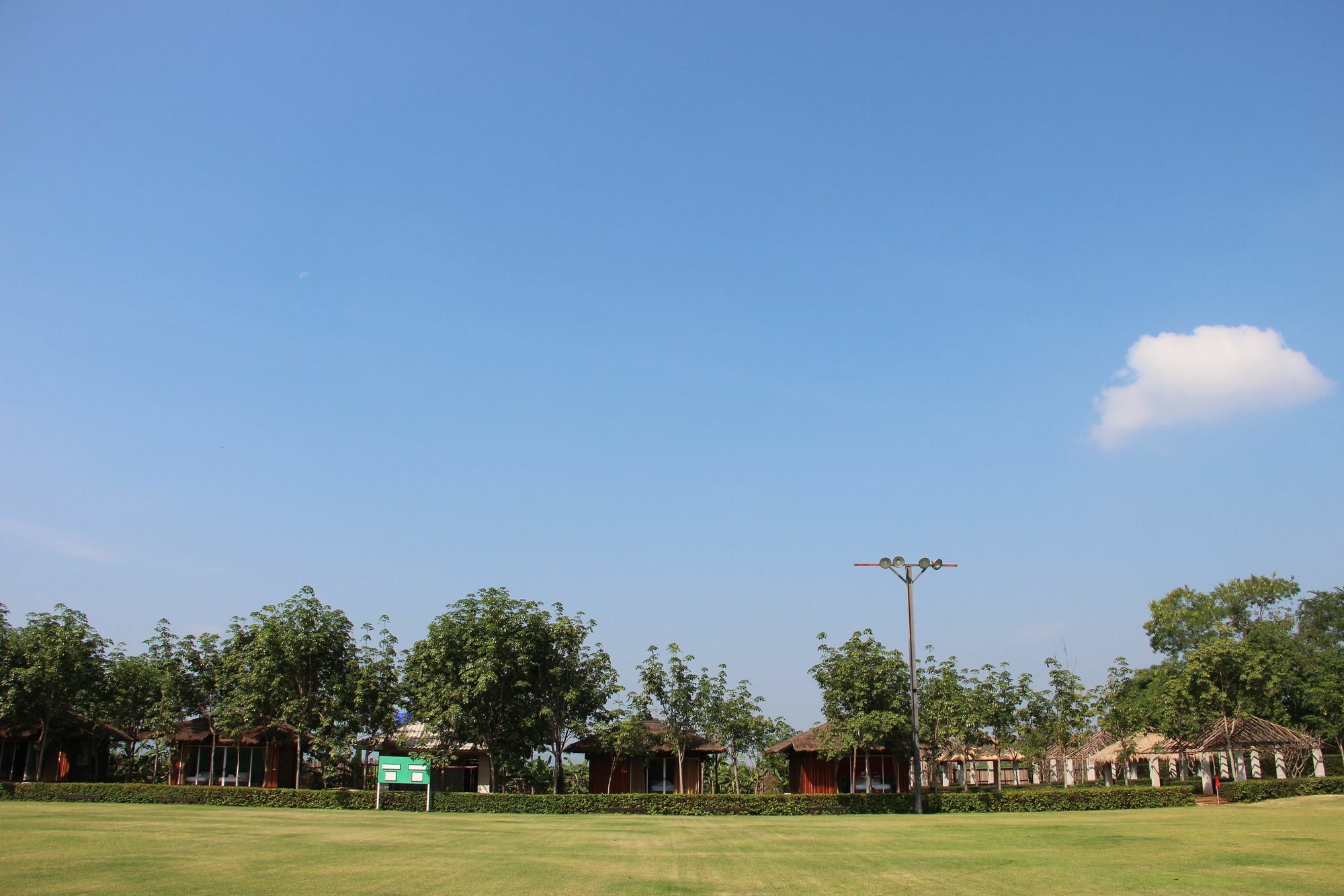 Singha Rubber Tree Hotel ไทรโยค ภายนอก รูปภาพ